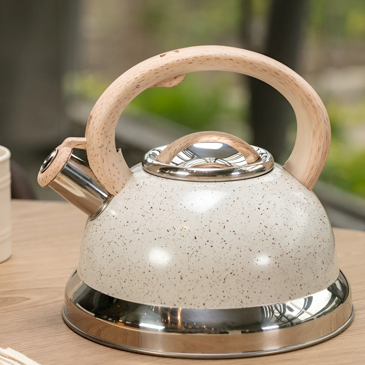 Chaleira Bule Alumínio C/ Apito Roma Vanilla Brinox 2,7 L